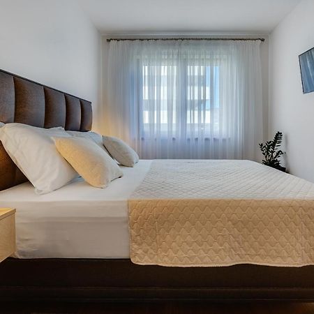 Diamond Two Bedroom Apartment ซาดาร์ ภายนอก รูปภาพ