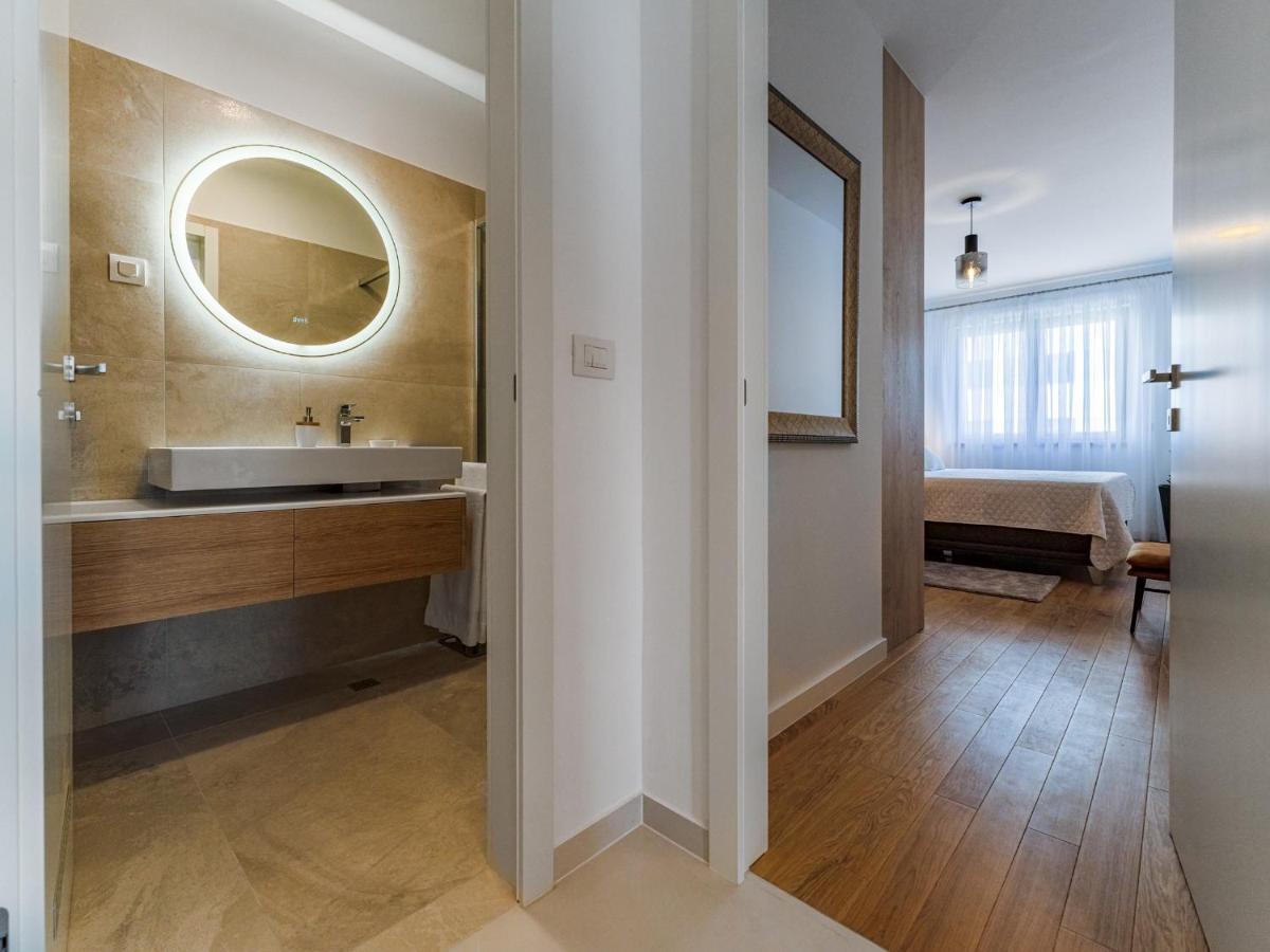 Diamond Two Bedroom Apartment ซาดาร์ ภายนอก รูปภาพ