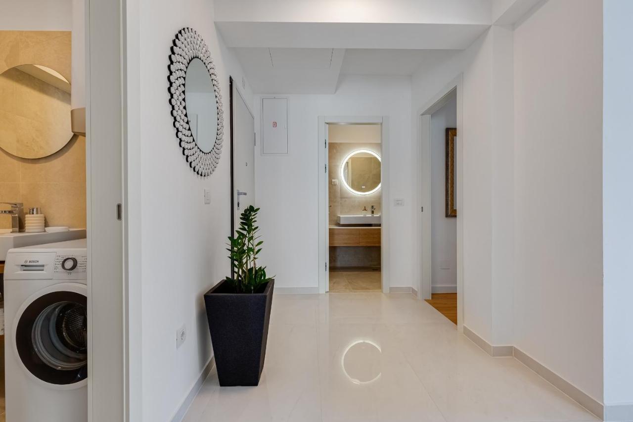Diamond Two Bedroom Apartment ซาดาร์ ภายนอก รูปภาพ