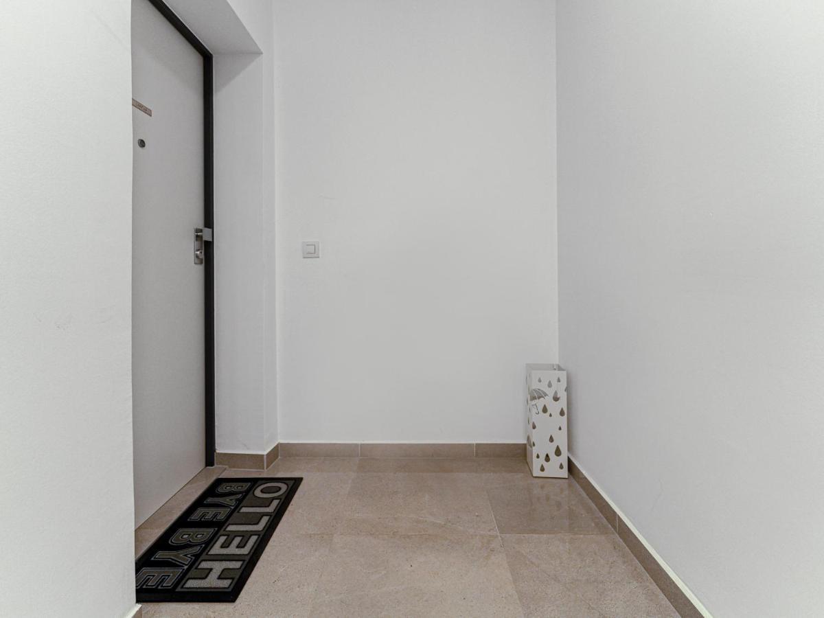 Diamond Two Bedroom Apartment ซาดาร์ ภายนอก รูปภาพ