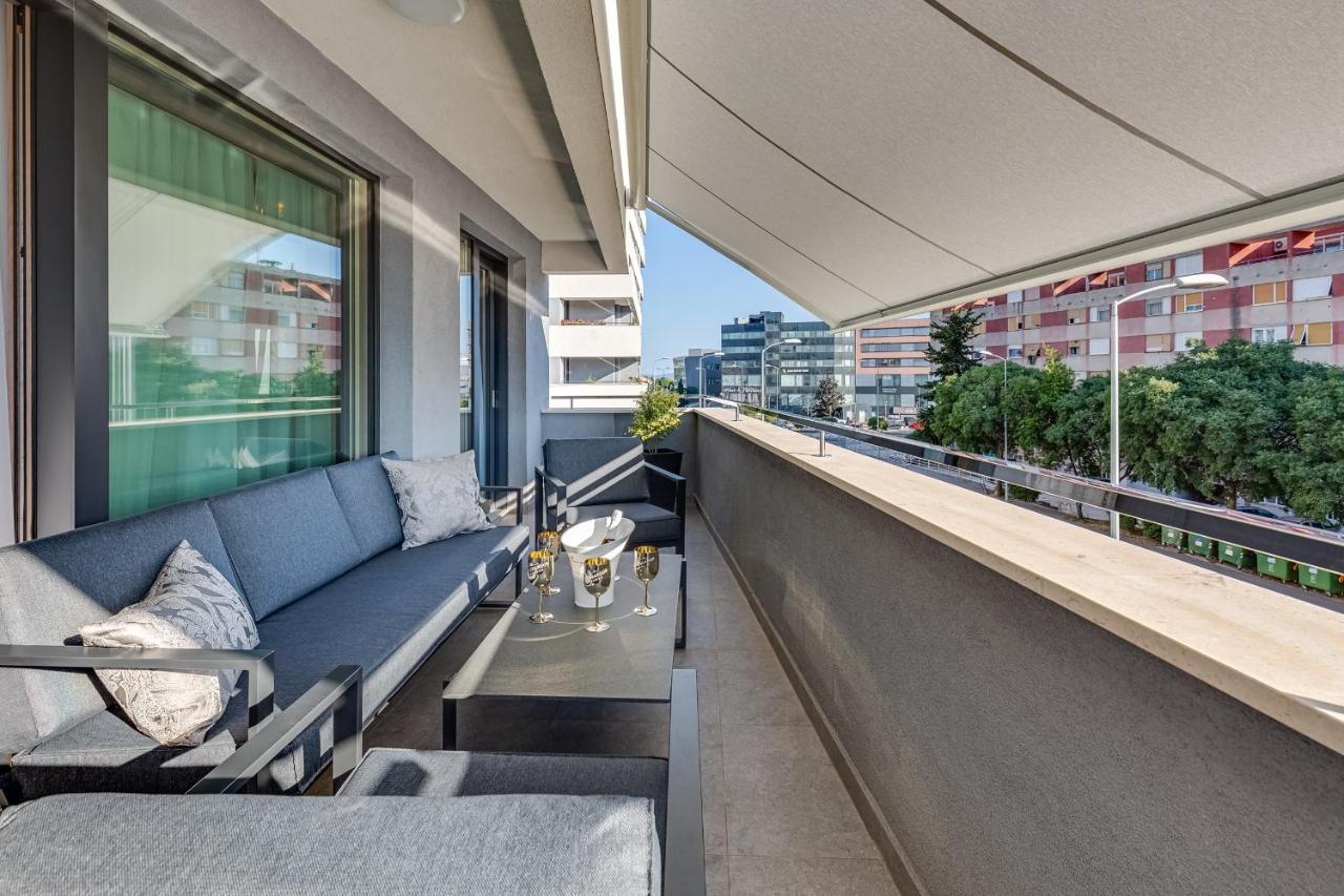 Diamond Two Bedroom Apartment ซาดาร์ ภายนอก รูปภาพ