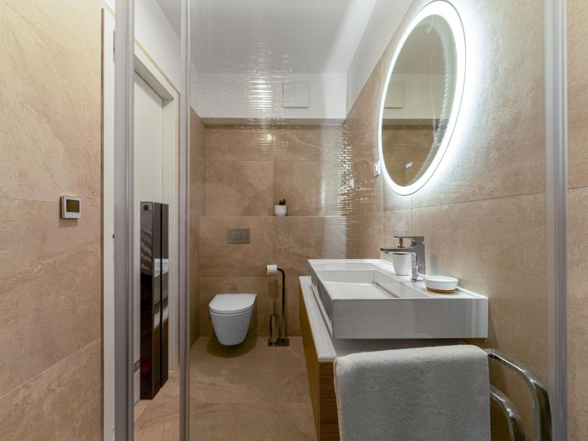 Diamond Two Bedroom Apartment ซาดาร์ ภายนอก รูปภาพ