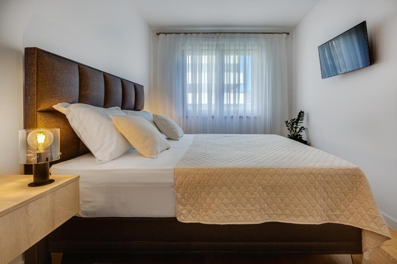 Diamond Two Bedroom Apartment ซาดาร์ ภายนอก รูปภาพ